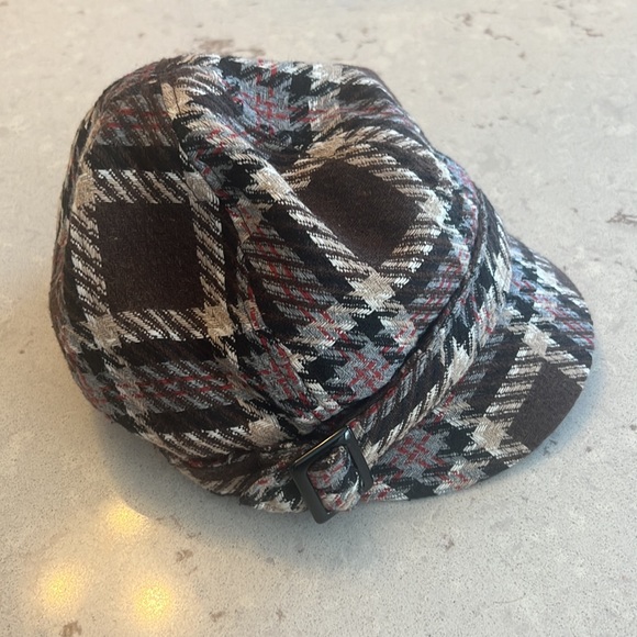 Smart Set Plaid Hat with Buckle - Picture 2 of 4